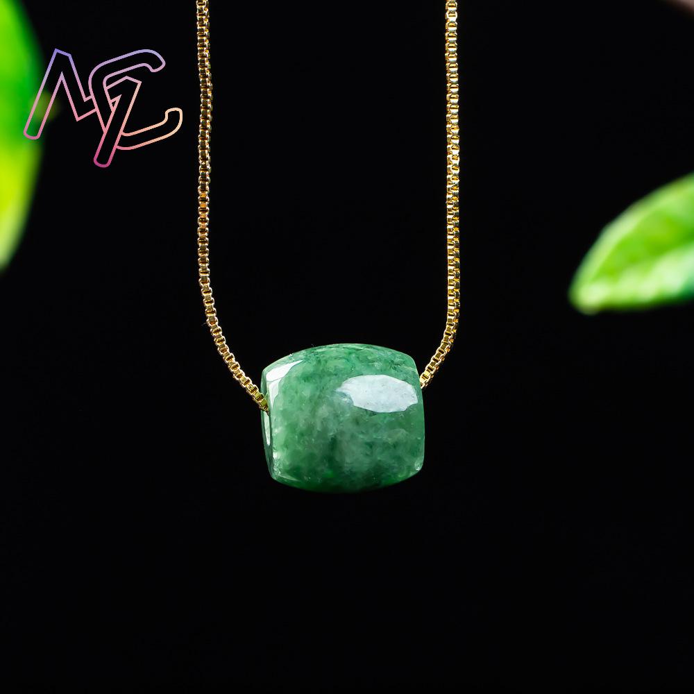 Pendentif en perles de Jade vé - Beading avis et prix